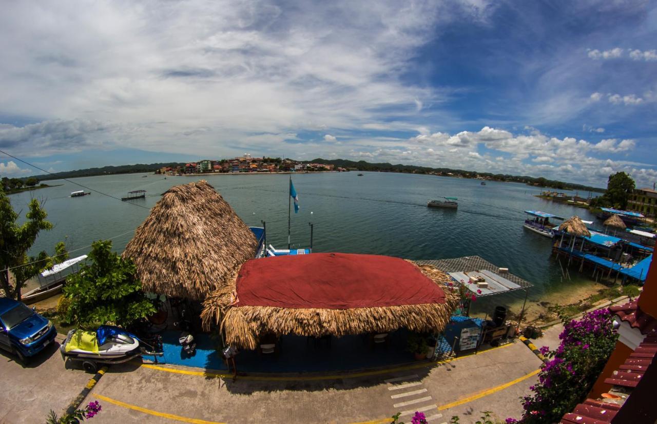 Hostal Casa De Grethel Flores Bagian luar foto